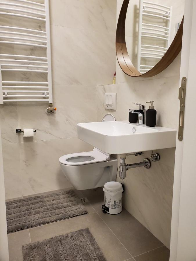 Apartman Natasa Sa Podzemnom Garazom Banja Luka Eksteriør billede